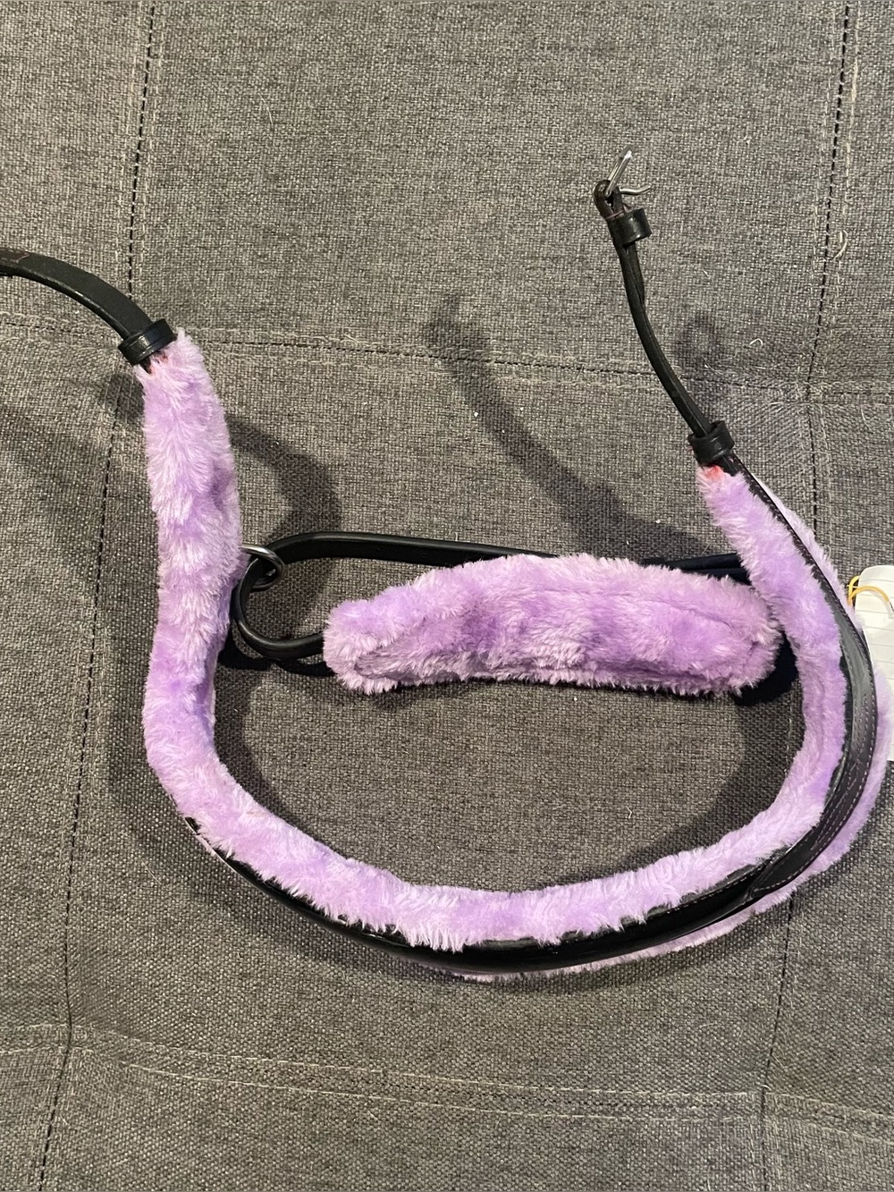Purple Fuzzy Ergonomic Noseband Full Size Black Horse - Picture 1 of 4